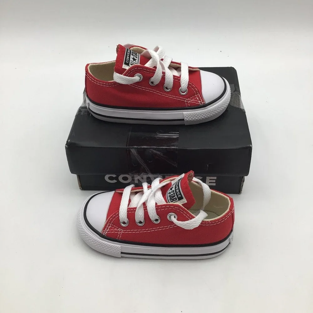 Converse Chuck Taylor All Star Infant Size 5 Red Low Top Sneakers 7J236 NEW